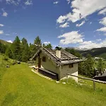 Alpehytte Hanzel & Gretel By