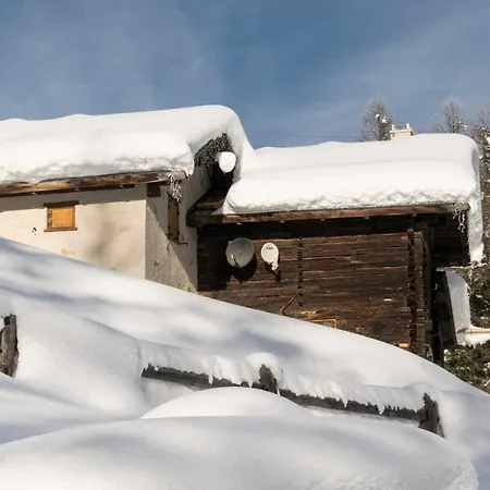 Hanzel & Gretel By *