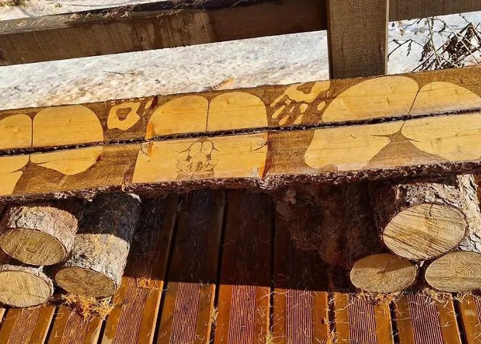 Hanzel & Gretel By Horská chata